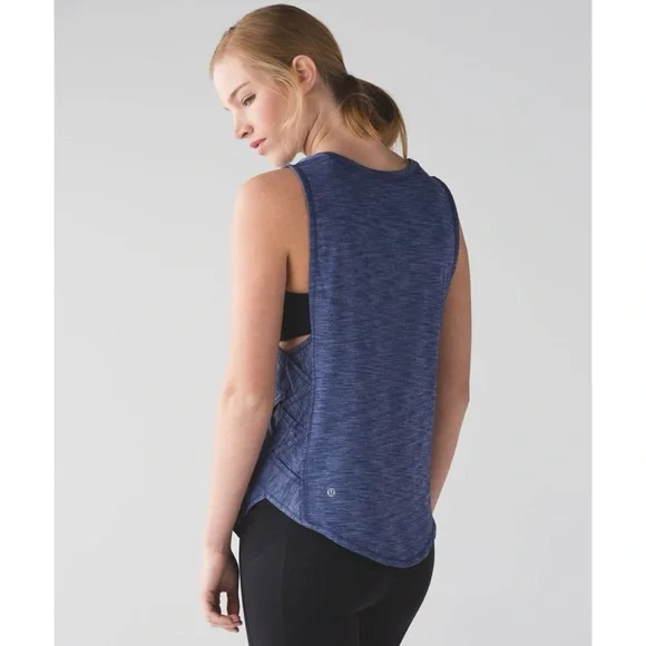 Lululemon Var-City Muscle‎ Tank Top in Heathered Hero Blue Size 8 - Picture 10 of 10